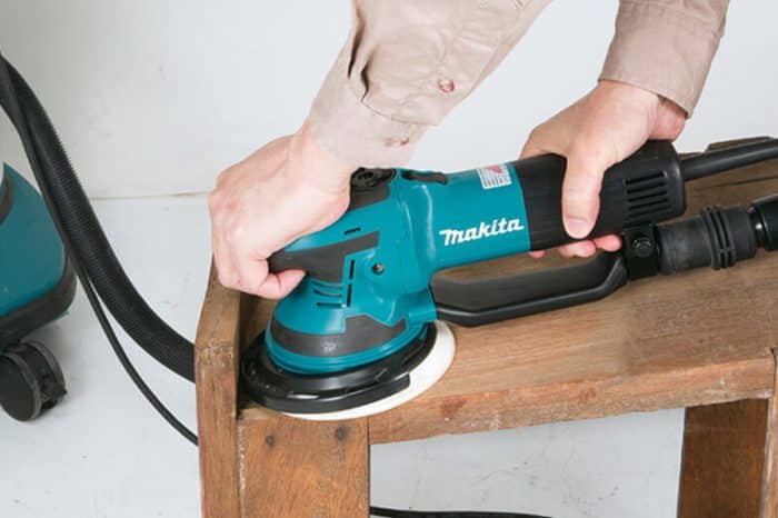 Ponceuse polisseuse excentrique Makita